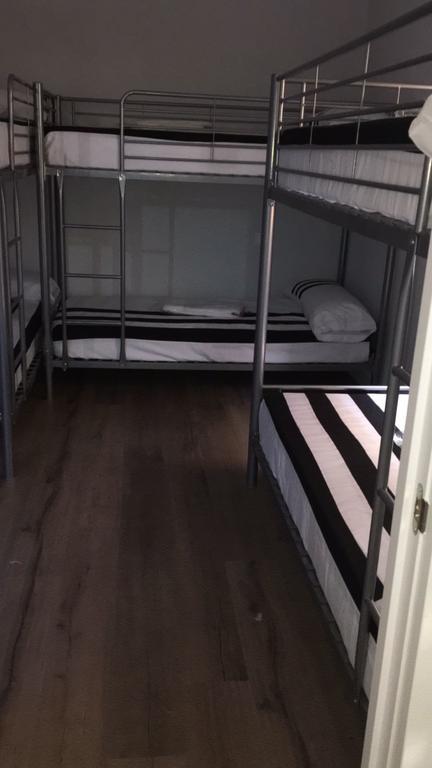 Jmg Hostels Мадрид Екстериор снимка
