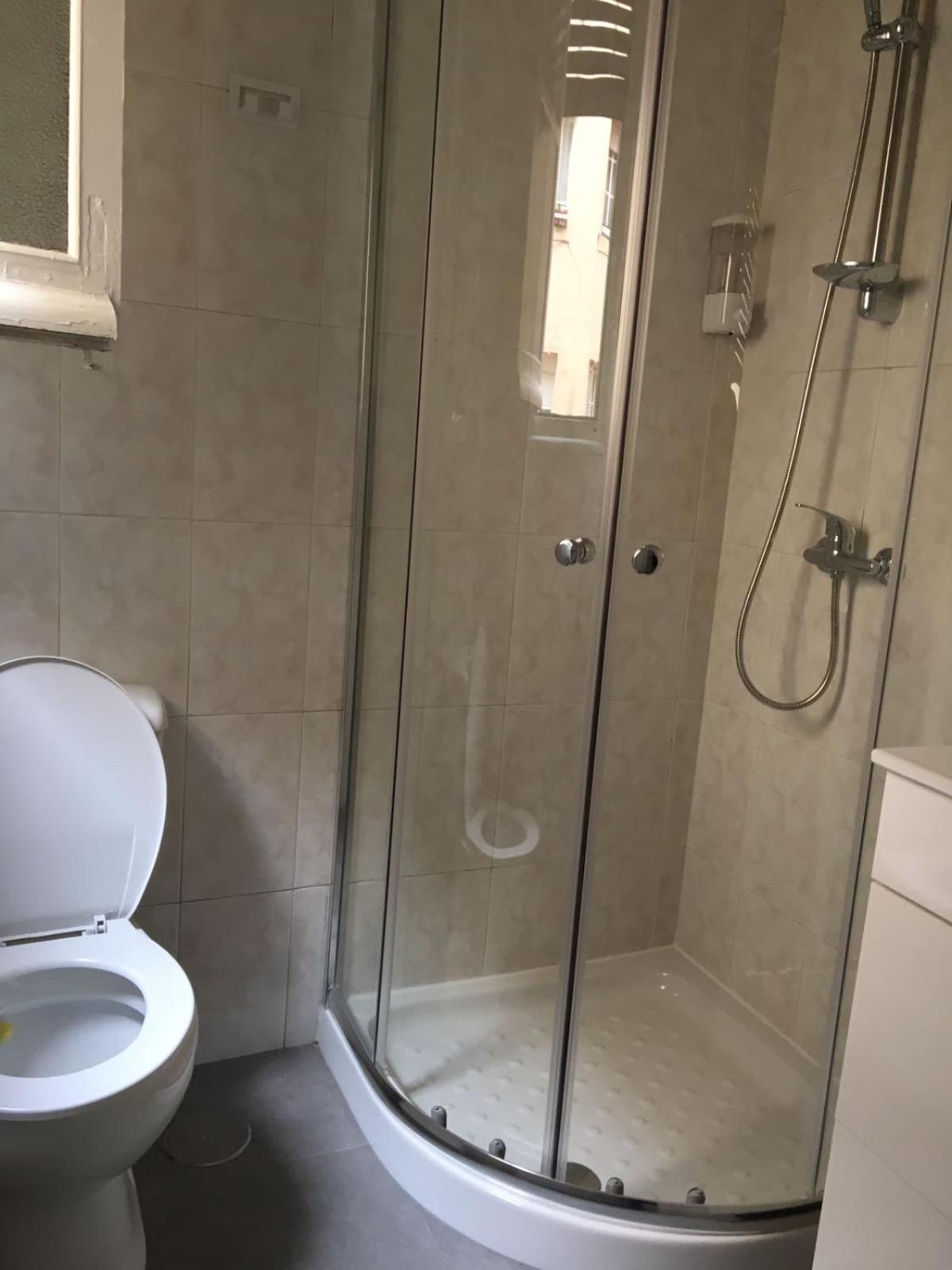 Jmg Hostels Мадрид Екстериор снимка