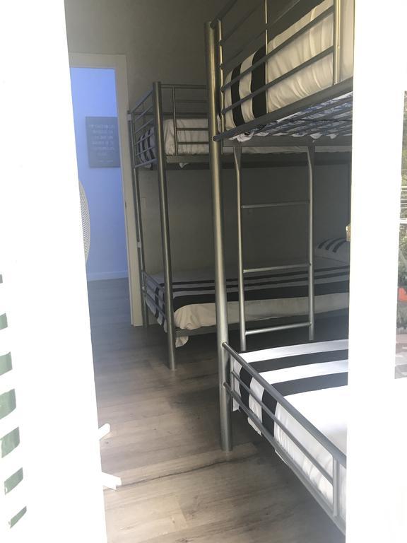 Jmg Hostels Мадрид Екстериор снимка