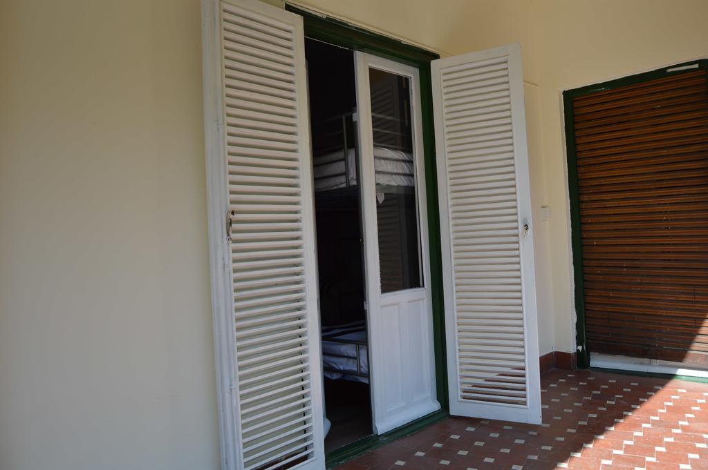 Jmg Hostels Мадрид Екстериор снимка